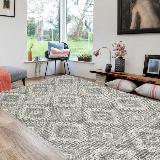 Ashley Hiy Medium 5 x 7 Area Rug, Persian-Inspired Pattern, Blue